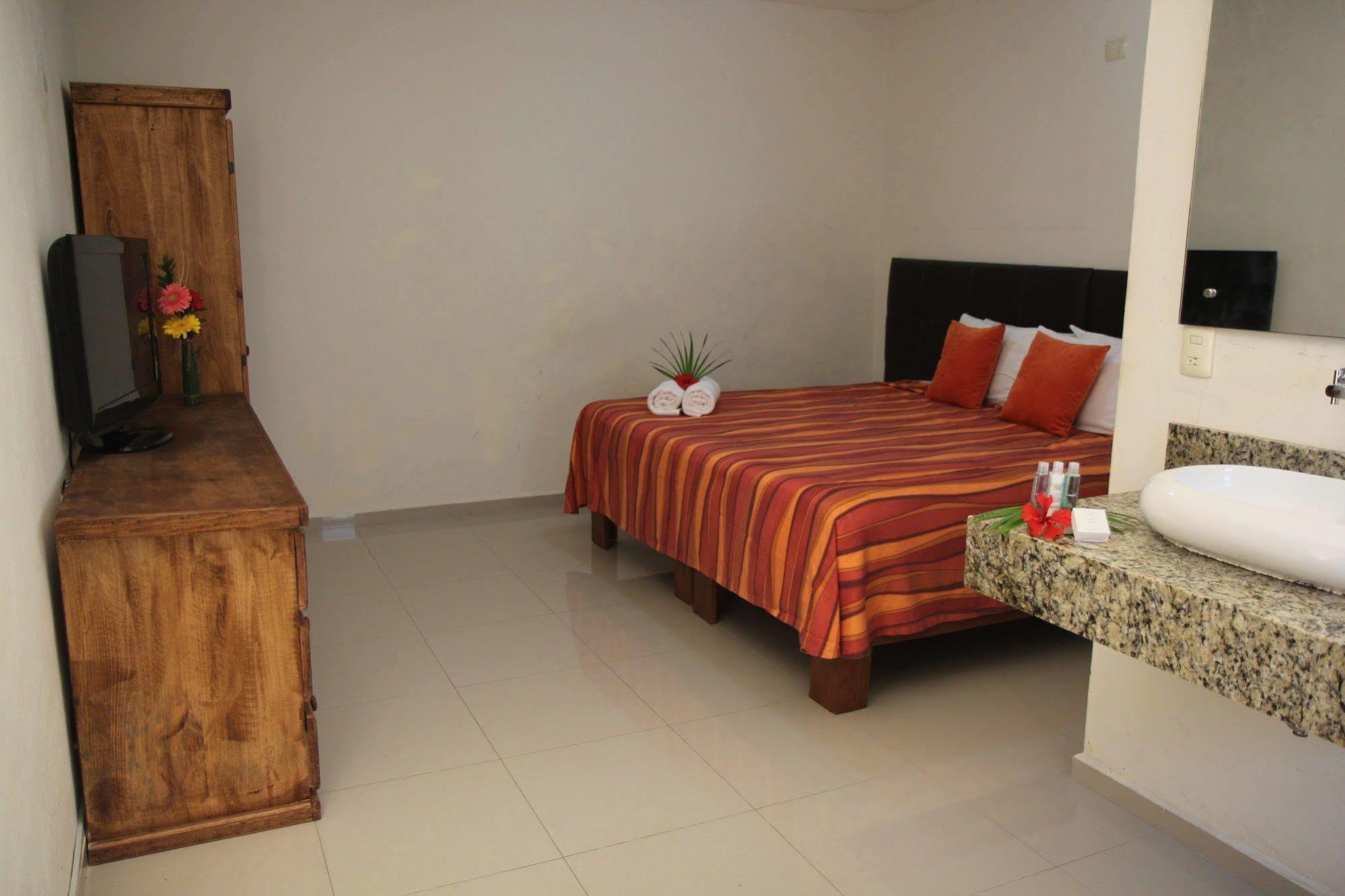 Ahava Hotel by GuruHotel Playa del Carmen Exteriér fotografie